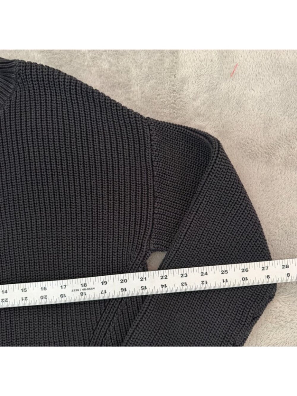 Ann Taylor Black Ribbed Knit Chunky Sweater Womens LARGE Crew Neck - Picture 4 of 5